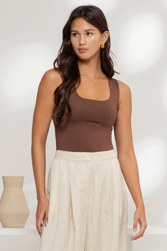 Reversable Scoop Neck Sleeveless Knit Tank Top