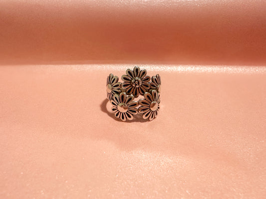 Silver Daisy Floral Ring